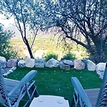 Camping Olive Grove Mountain Caravan