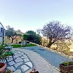Camping Olive Grove Mountain Caravan