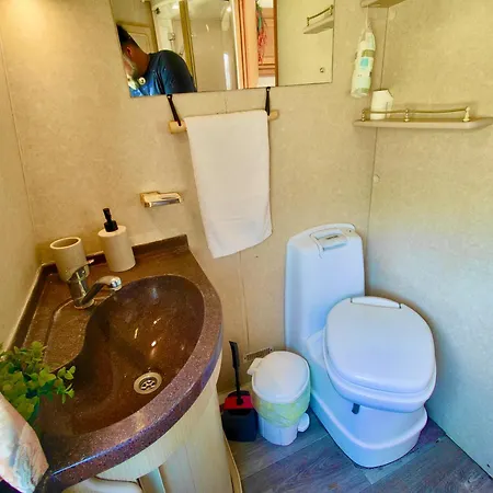 Campeggio Olive Grove Mountain Caravan