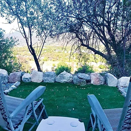 Camping Olive Grove Mountain Caravan